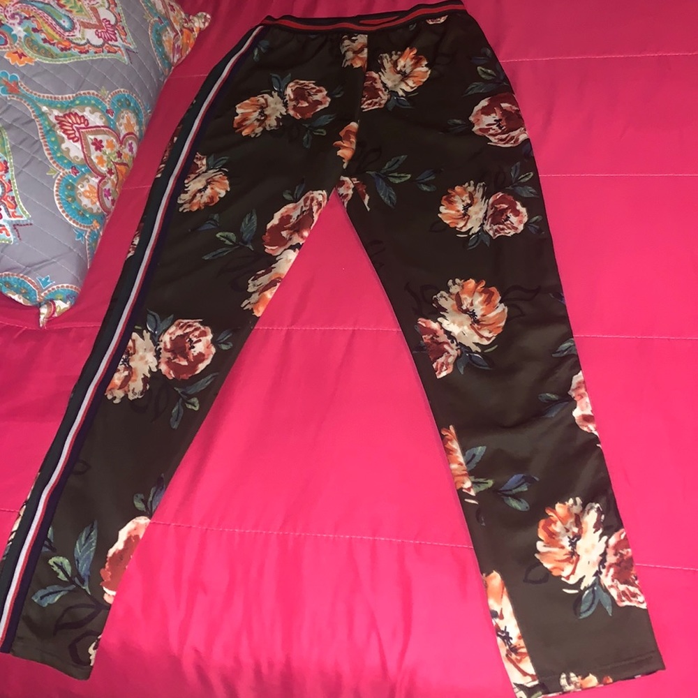Minette Sz Large skinny leg casual pants